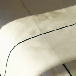 Drap plat satin de coton avec broderie vert foncé