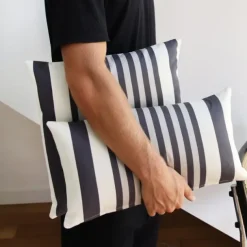 Housse de coussin Noir