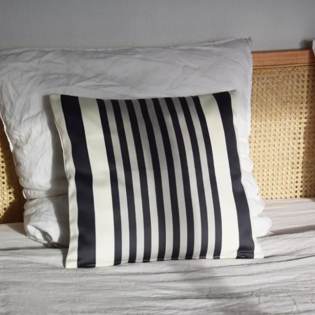 Housse de coussin Noir