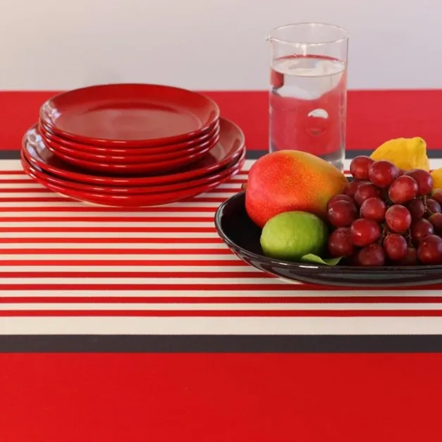 Nappe en coton rouge et noir à rayures