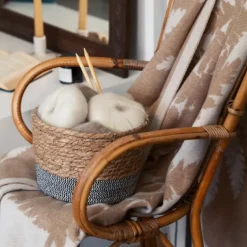 Plaid beige en cachemire et laine motif fougère